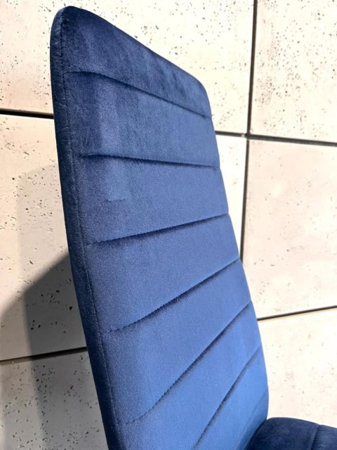 Krzesło tapicerowane VALVA LINE VELVET BLUE OUTLET Krzesło tapicerowane VALVA LINE VELVET BLUE OUTLET