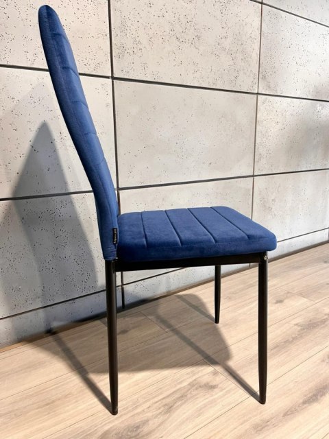 Krzesła tapicerowane zestaw 4 VALVA LINE VELVET BLUE Krzesła tapicerowane zestaw 4 VALVA LINE VELVET BLUE