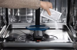 Środek czyszczący do zmywarek ELECTROLUX M2DCP050