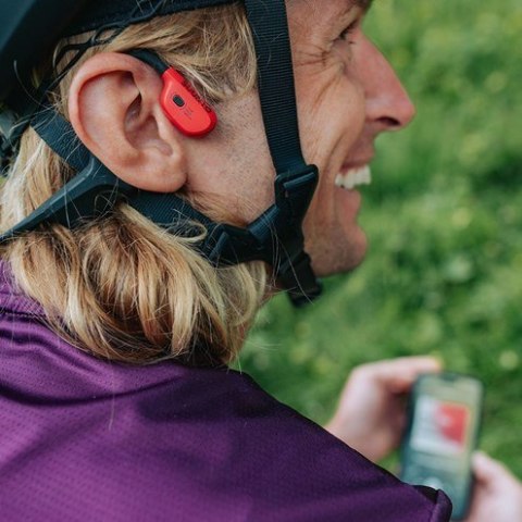 Suunto Wing Lava Red with Charging Dock Suunto Wing Lava Red with Charging Dock