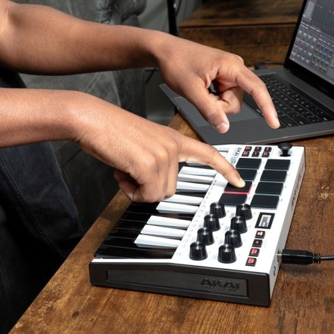 AKAI MPK MINI 3 WHITE - Mini klawiatura sterująca AKAI MPK MINI 3 WHITE - Mini klawiatura sterująca