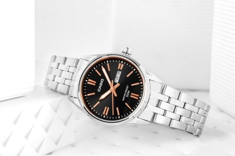 Zegarek Damski CASIO LTP-1335D-1A2VDF + BOX Zegarek Damski CASIO LTP-1335D-1A2VDF + BOX