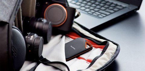 Dysk zewnętrzny SSD SanDisk Extreme PRO Portable (2TB; USB 3.2; 2000 MB/s; SDSSDE81-2T00-G25) Dysk zewnętrzny SSD SanDisk Extreme PRO Portable (2TB; USB 3.2; 2000 MB/s; SDSSDE81-2T00-G25)