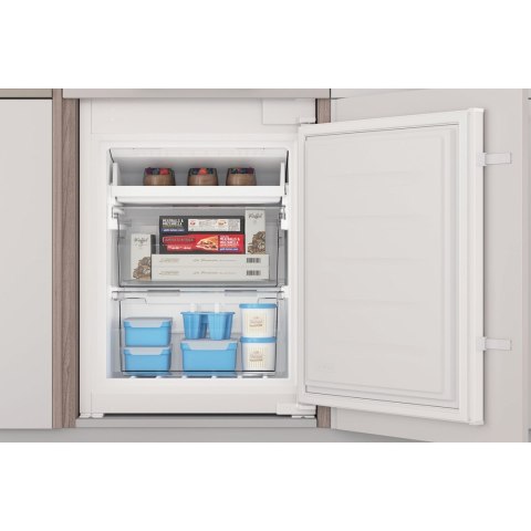 Chłodziarko-zamrażarka INDESIT INC18 T311 Chłodziarko-zamrażarka INDESIT INC18 T311
